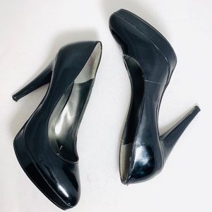 Nine West Black Pumps